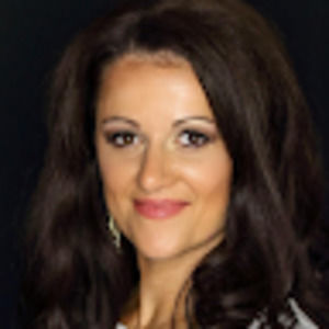 Meet your Posher, Evona